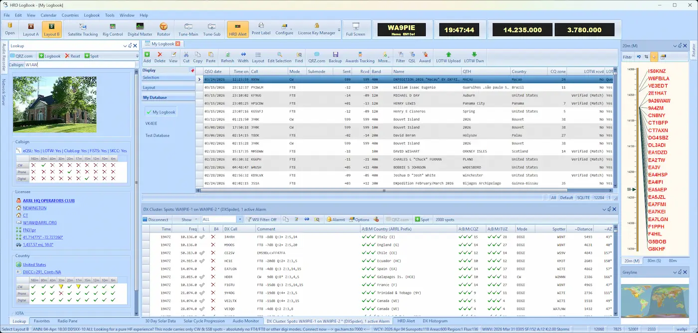 Ham Radio Deluxe Logbook Screen showing DX Cluster and Callsign Lookup